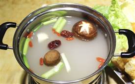 餐飲管理 從戰(zhàn)略到服務的全方位駕馭藝術